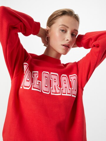 Monki Sweatshirt in Red