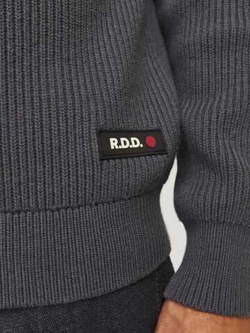 R.D.D. ROYAL DENIM DIVISION Pullover i grå