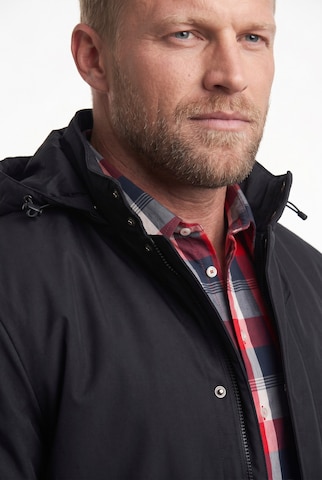 Men Plus Jacke in Schwarz