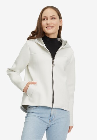 Amber & June Sweat jacket in White: front