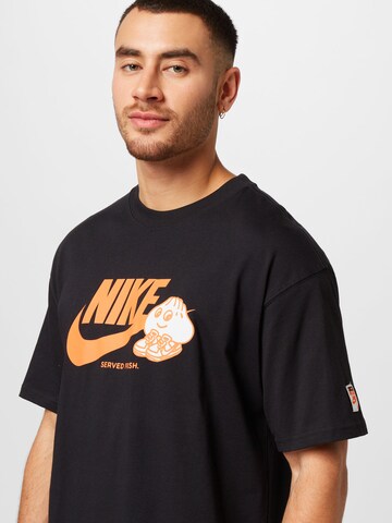 Nike Sportswear T-Shirt in Schwarz