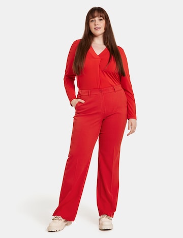 SAMOON Regular Pleated Pants in Red