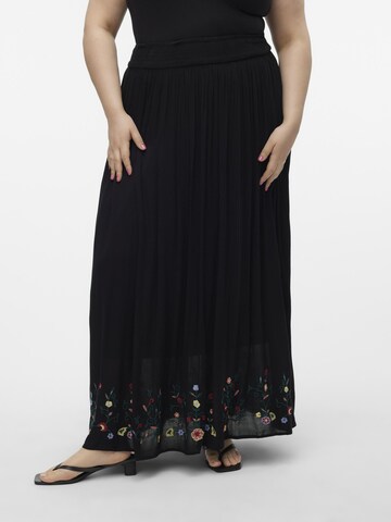 Jupe 'SINA' Vero Moda Curve en noir : devant