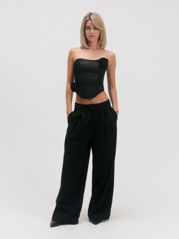 millane Top 'Lexa' in Black