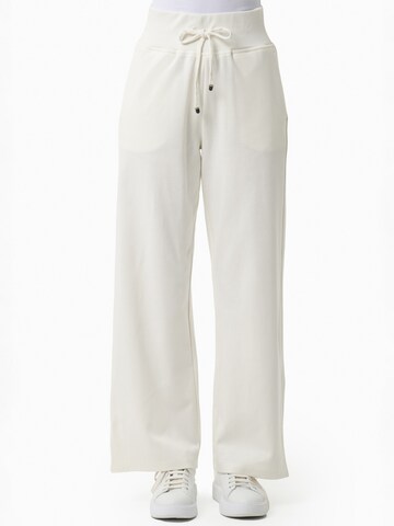 Organication Regular Hose in Weiß: Vorderseite