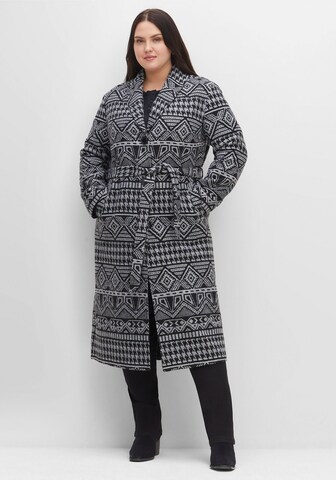 SHEEGO Between-Seasons Coat in Grey: front