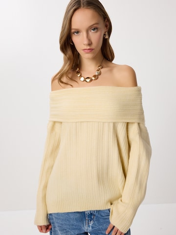 Happiness İstanbul Tröja i vit: framsida