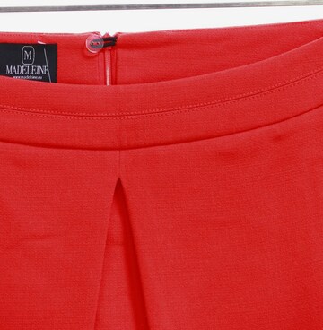 M MADELEINE Skirt in S in Red