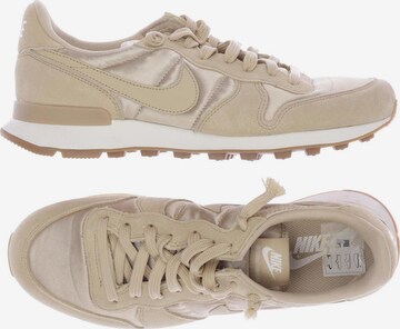 NIKE Sneakers & Trainers in 40,5 in Beige: front