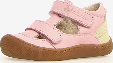 NATURINO First-Step Shoes in Pink: front