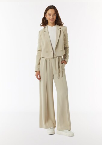COMMA Regular Hose in Beige