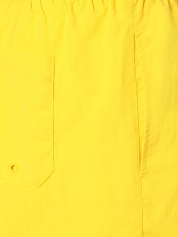 Shorts de bain TOMMY HILFIGER en jaune