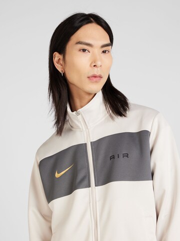 Veste mi-saison 'Air' Nike Sportswear en beige