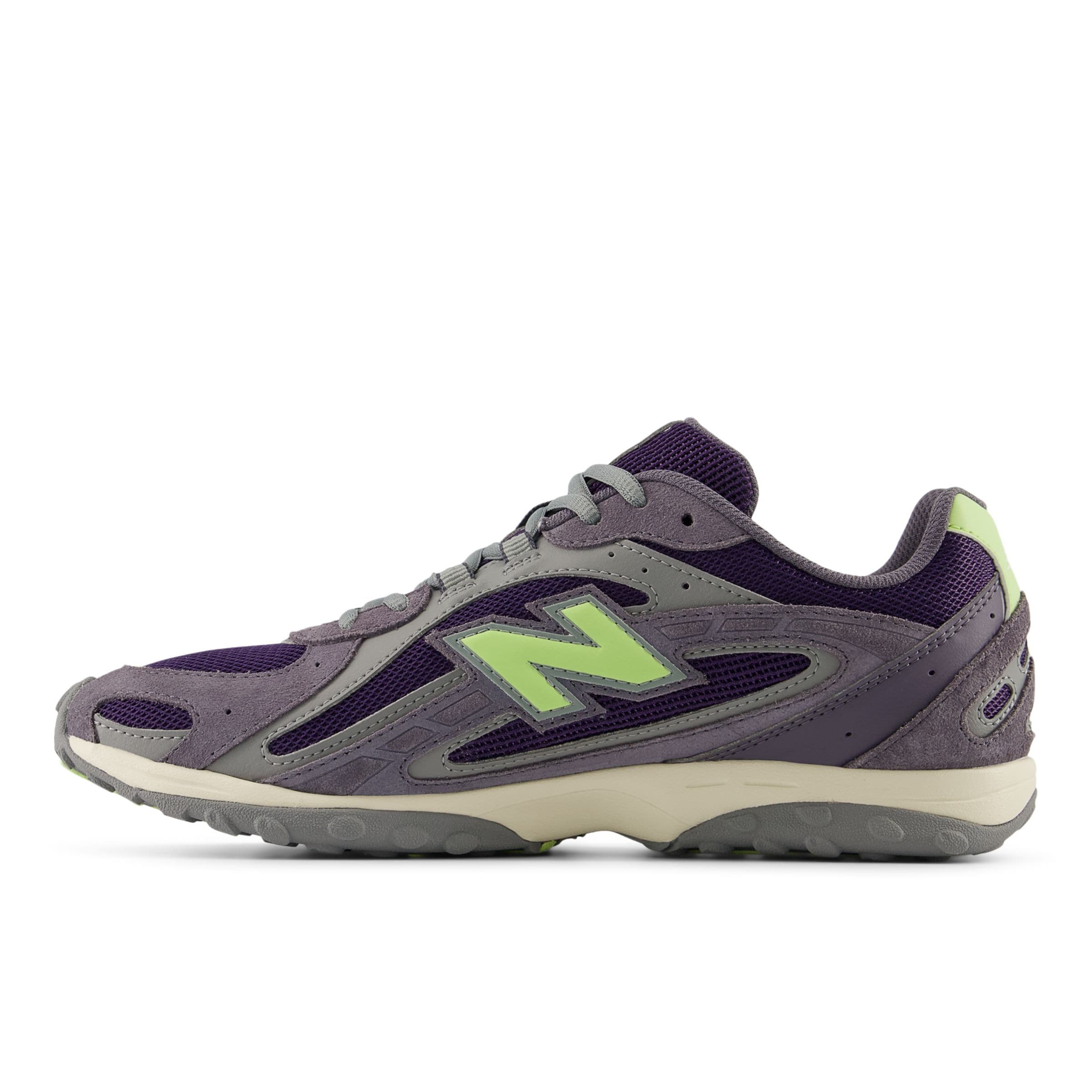 Chaussure de course '204L' new balance en gris : devant