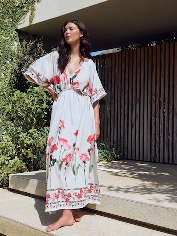 B by Ted Baker Beach dress in White: front
