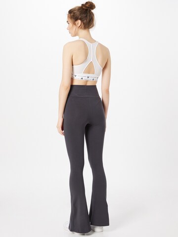 évasé Leggings ADIDAS ORIGINALS en noir