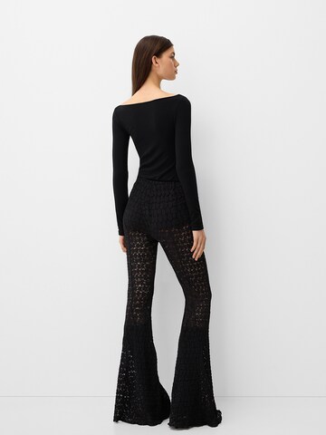 évasé Pantalon Bershka en noir