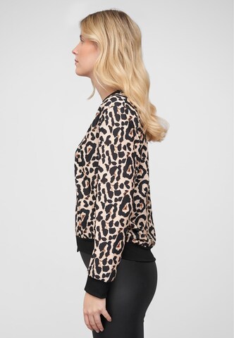 Cloud5ive Tussenjas in Zwart