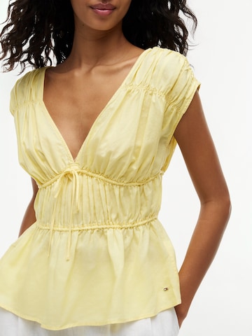 TOMMY HILFIGER Топ в Желтый