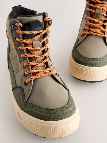 Next - Botas en verde