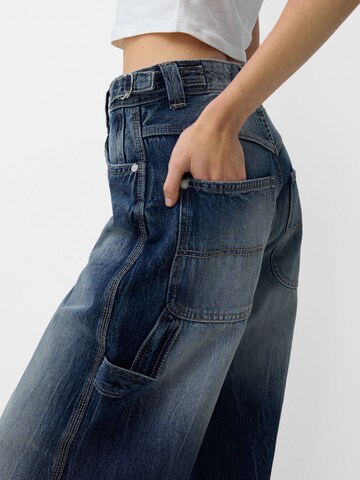 Bershka Wide leg Jeans in Blauw