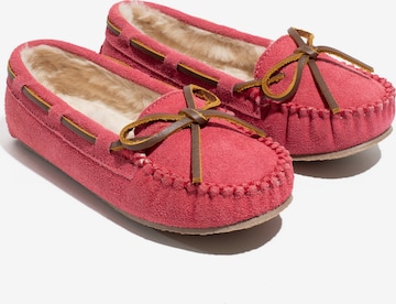 Chaussure basse 'Cassie' Minnetonka en rose