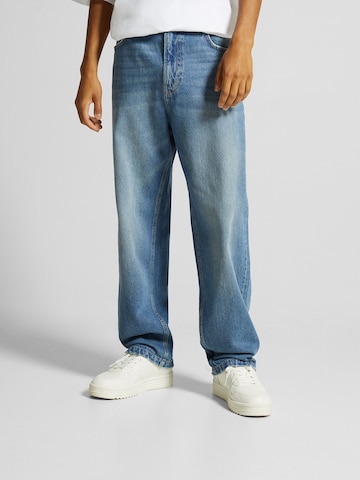 Bershka Wide leg Jeans in Blue: front