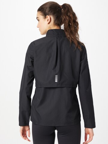 Veste de sport UNDER ARMOUR en noir