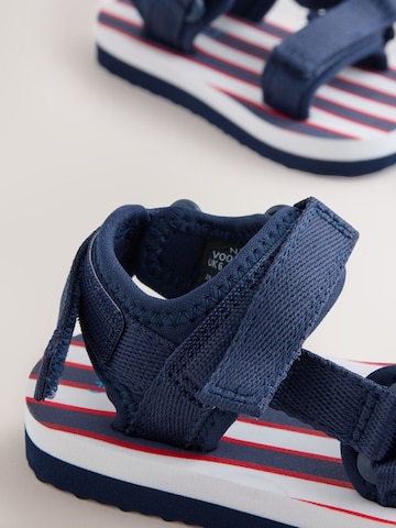 Next Odprti čevlji | modra barva