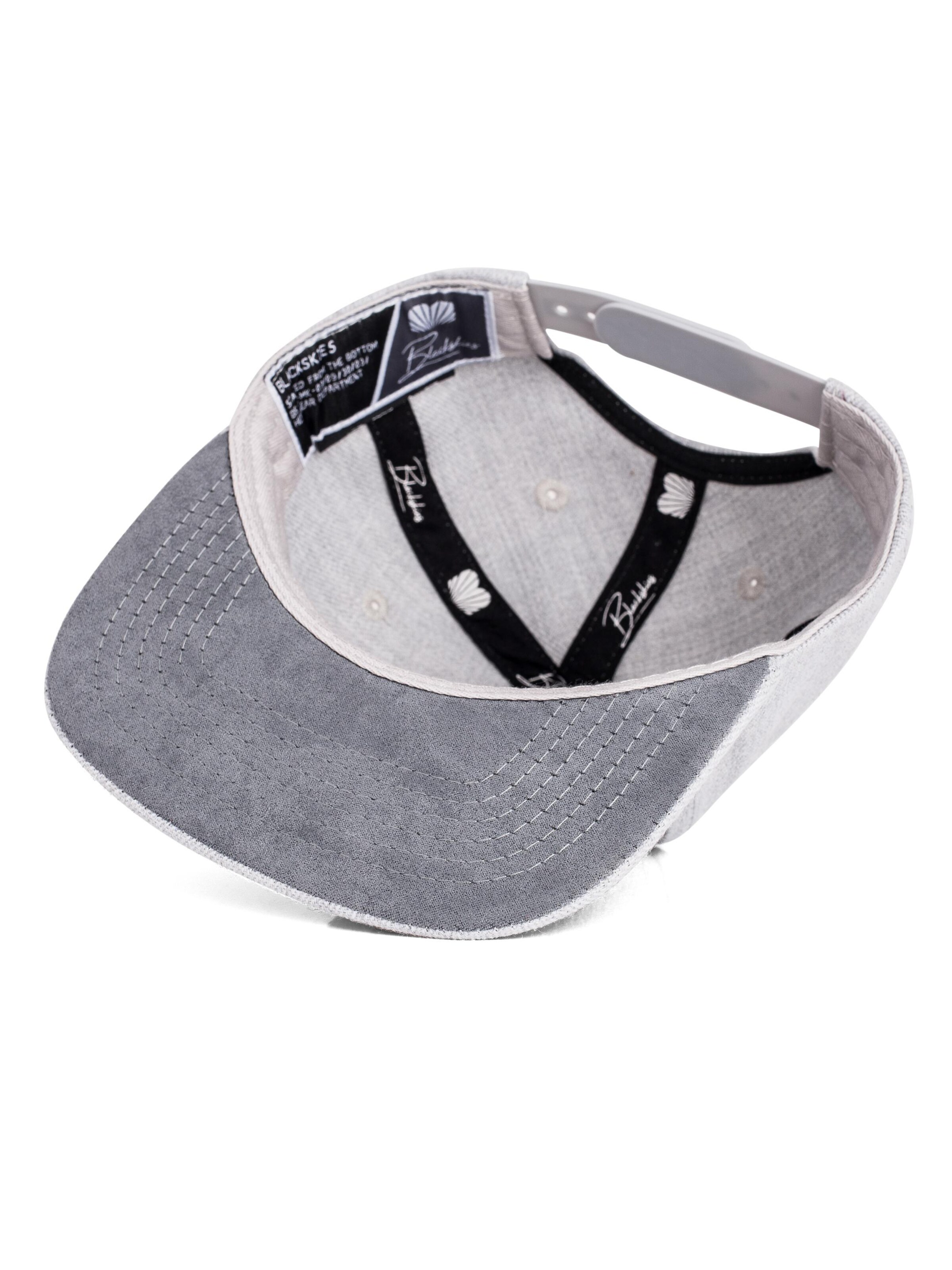Blackskies Cap 'Essentials' in Grey