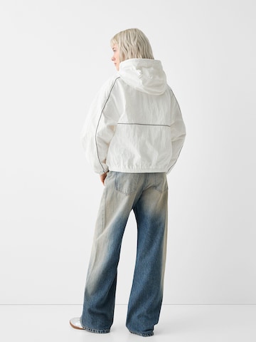 Veste mi-saison Bershka en blanc