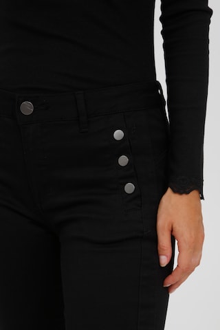 Fransa Slim fit Pants 'FRLOMAX 1' in Black