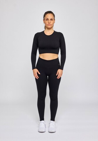 SNOCKS Skinny Workout Pants in Black