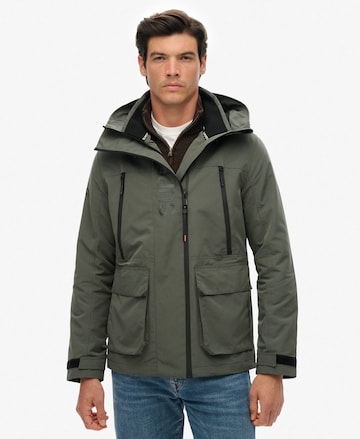 Veste mi-saison Superdry en vert : devant