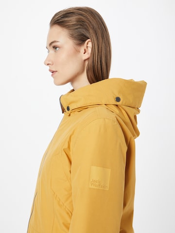 Parka invernale 'ROCKY POINT' di JACK WOLFSKIN in giallo