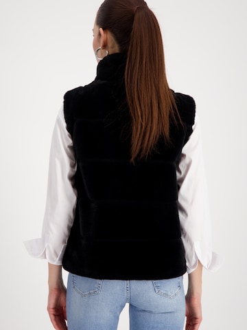 monari Vest in Black