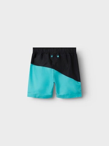 NAME IT - Bermudas en verde