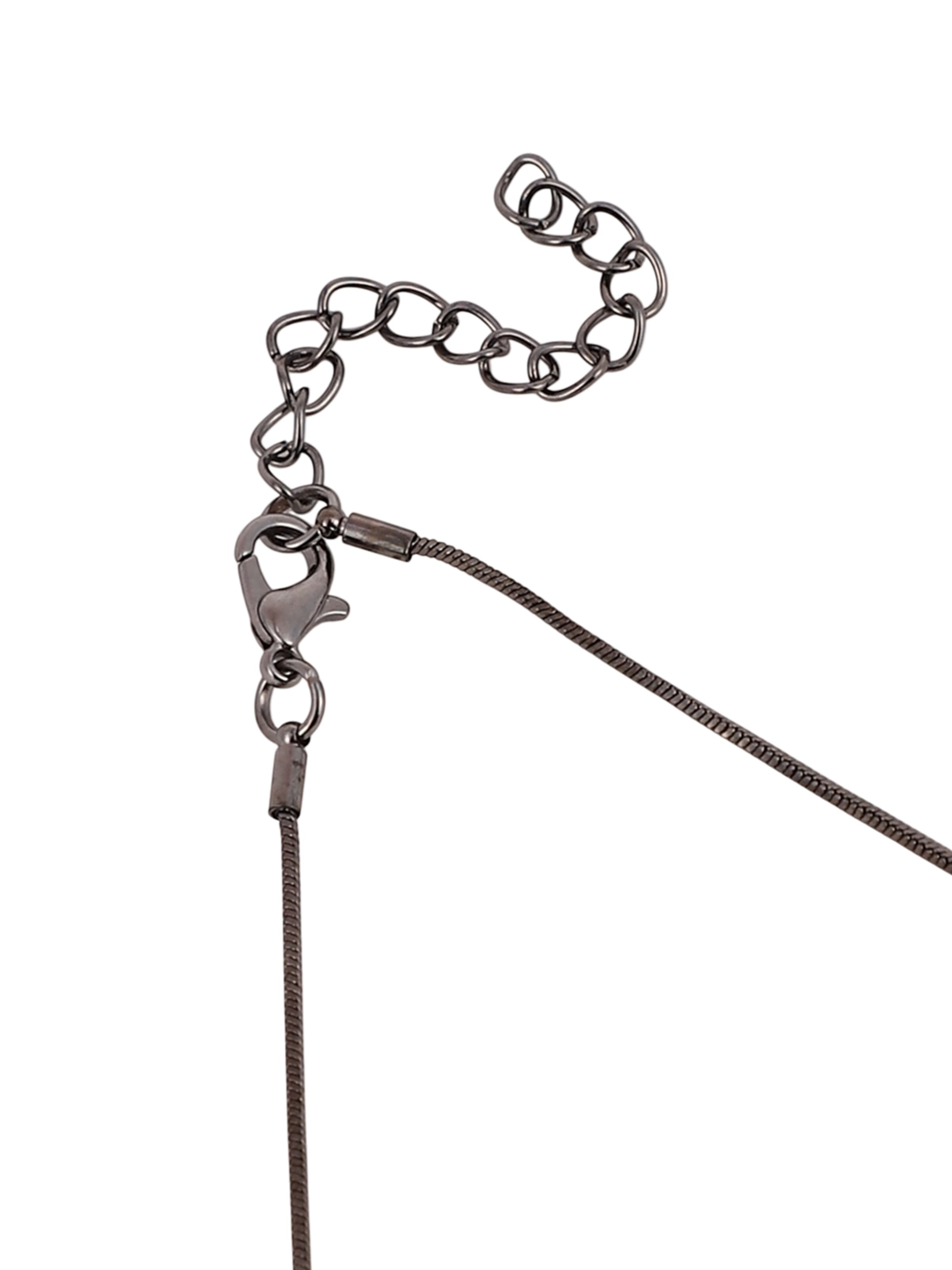 Lanțuri 'Roshni' de la SOHI pe negru