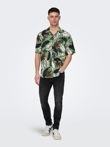 Coupe regular Chemise 'Wayne' Only & Sons en vert