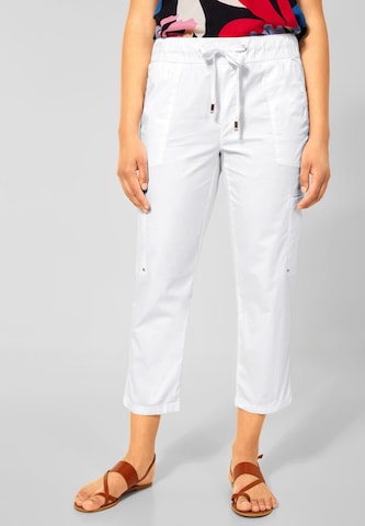 STREET ONE Regular Trousers in White: front