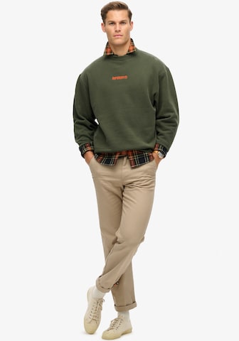 Sweat-shirt Superdry en vert : devant