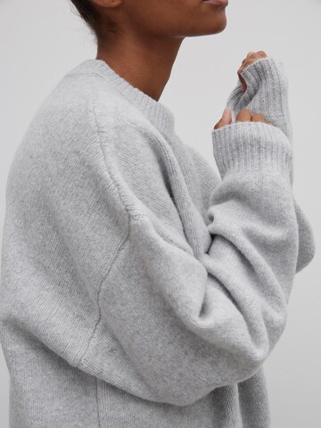 RÆRE by Lorena Rae Sweater in Grey