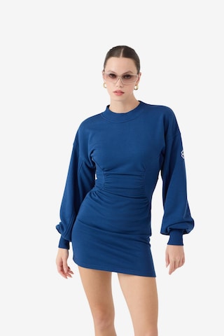Robe HOLLY LOLLY en bleu : devant