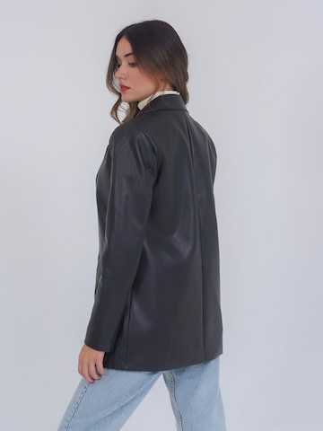 Blazer ' Cintia ' FRESHLIONS en noir