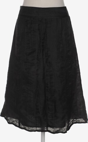 Bexleys Skirt in M in Black: front