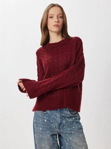 Happiness İstanbul Sweater in Red: front