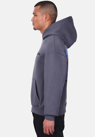 Dropsize Sweatshirt 'Youth Attack' in Grijs