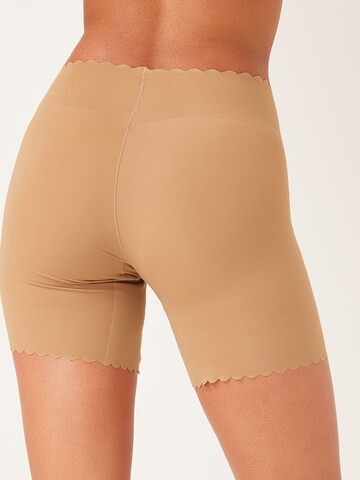 Pantaloni modellanti di Next in beige