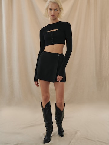 Kendall for ABOUT YOU Sweater 'Mary' in Black