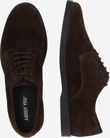 ABOUT YOU Lace-up shoe 'Finn' in Brown